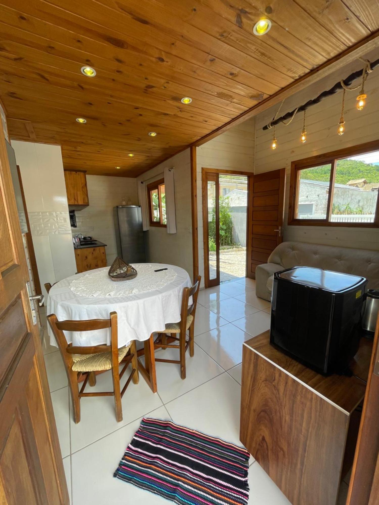 Casa Em Ponta Canas Сasa de vacaciones *